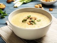 Рецепта Постна крем супа от гъби Кладница и печурки